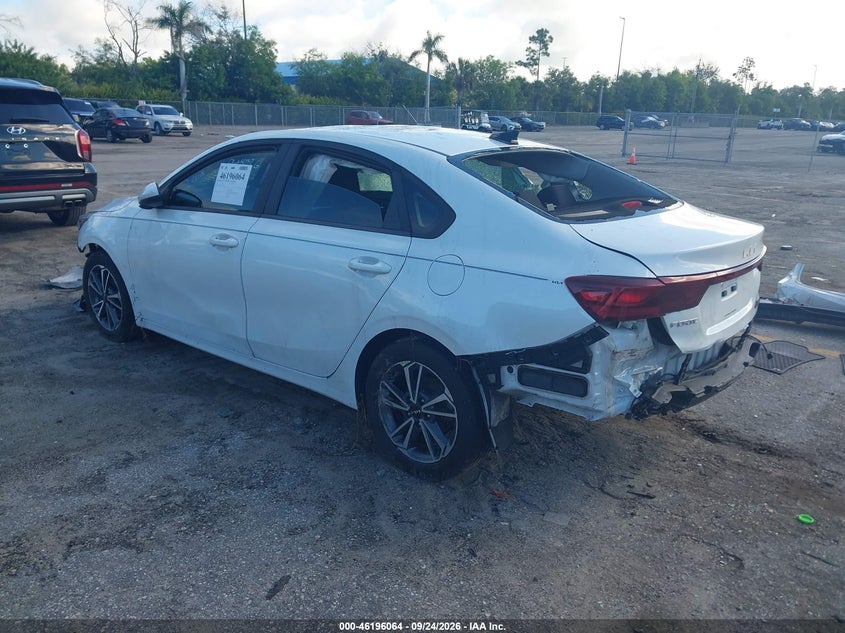 Vin: 3kpf24ad3ne448020, lot: 46695948, kia fuerte lxs 20223