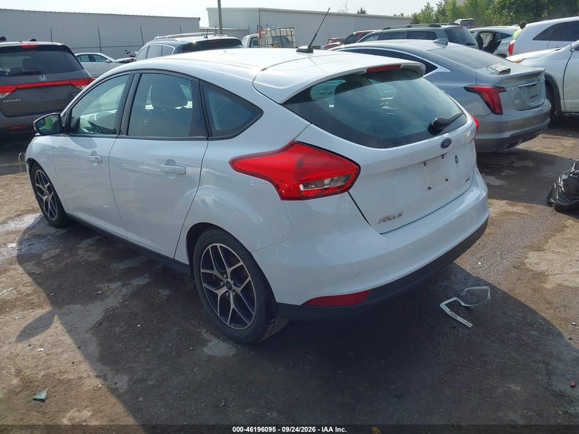 Vin: 1fadp3m22jl294601, lot: 46695979, ford focus sel 20183