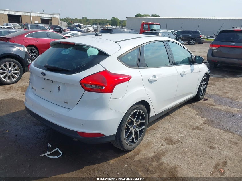 Vin: 1fadp3m22jl294601, lot: 46695979, ford focus sel 20184