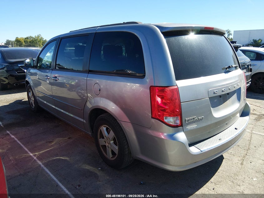 Vin: 2c4rdgcg5dr545524, lot: 46695984, dodge grand caravan sxt 20133