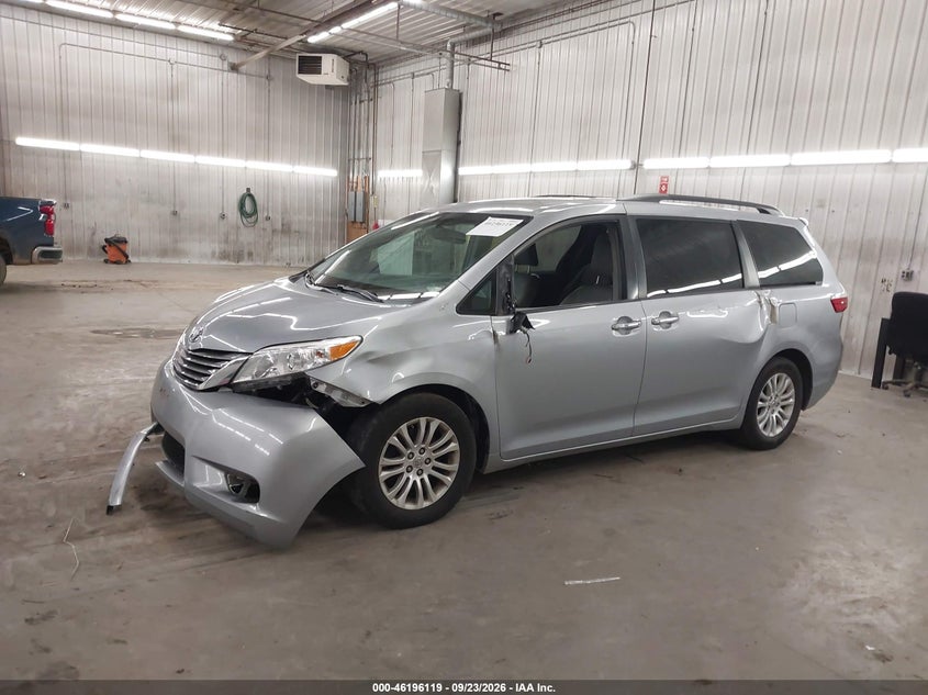 Vin: 5tdyk3dc1fs560232, lot: 46696003, toyota sienna xle 8 passenger 20152