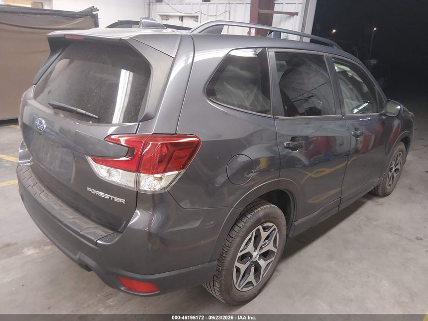 Vin: jf2skajc4mh477976, lot: 46696056, subaru forester premium 20214