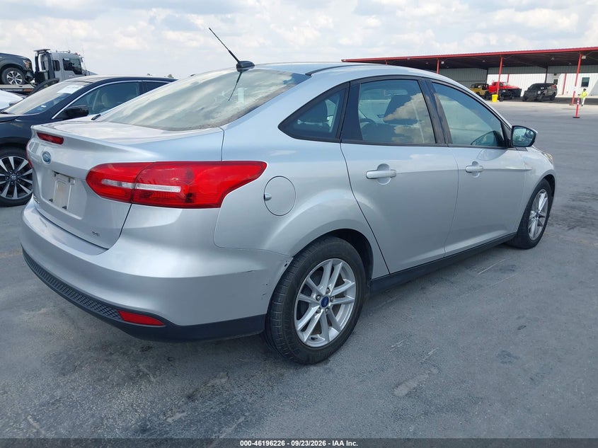 Vin: 1fadp3f29jl212909, lot: 46696110, ford focus se 20184