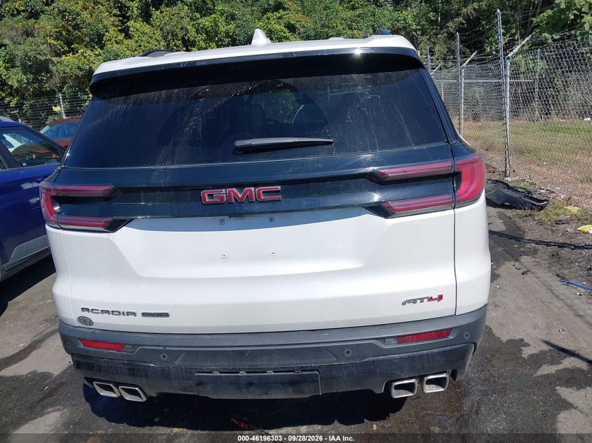 2025 GMC ACADIA AWD AT4 · Photo 16