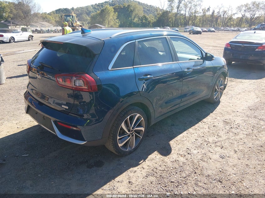 Vin: kndce3lc4j5177886, lot: 46696343, kia niro touring 20184