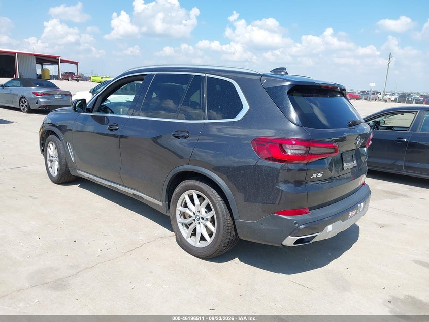 Vin: 5uxcr4c06llw63502, lot: 46696395, bmw x5 sdrive40i 20203