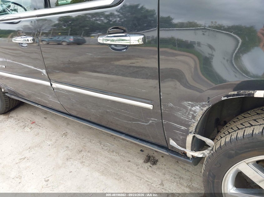 CADILLAC ESCALADE ESV 2011 VIN 1GYS4JEF3BR160995