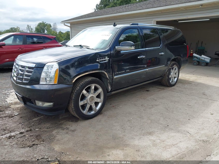 Vin: 1gys4jef3br160995, lot: 46696446, cadillac escalade esv premium 20112