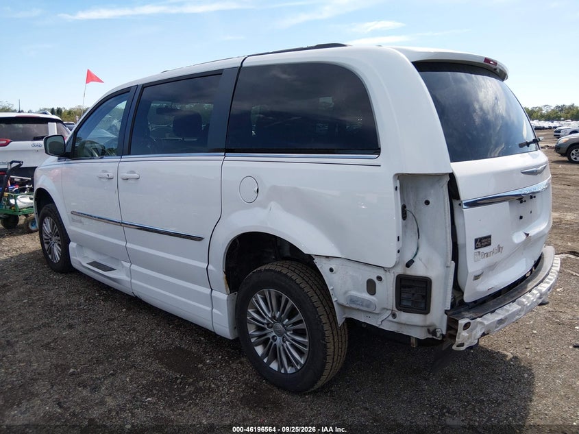 Vin: 2c4rc1cg5fr504118, lot: 46696448, chrysler town & country touring-l 20153