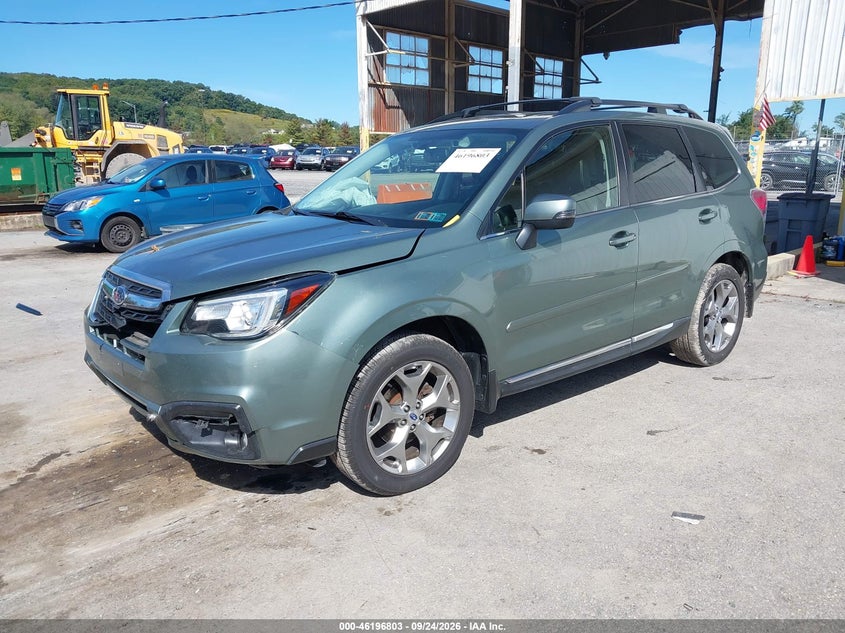 Vin: jf2sjawc0hh425875, lot: 46696687, subaru forester 2.5i touring 20172