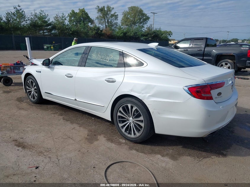 Vin: 1g4zp5ss7hu170371, lot: 46696692, buick lacrosse essence 20173