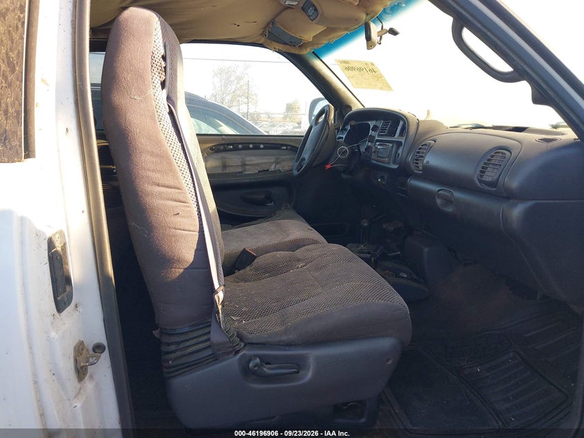 DODGE RAM 2500 1998 VIN 1B7KF236XWJ241151