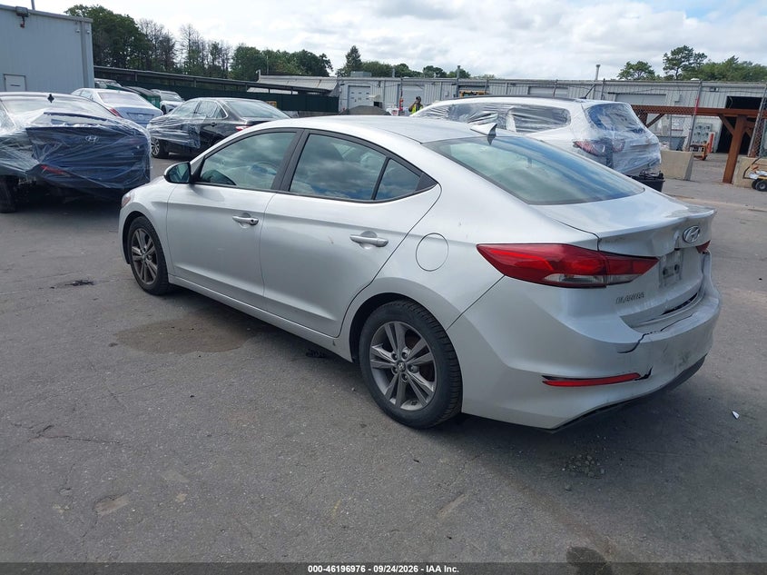 Vin: 5npd84lf0hh060134, lot: 46696860, hyundai elantra se 20173