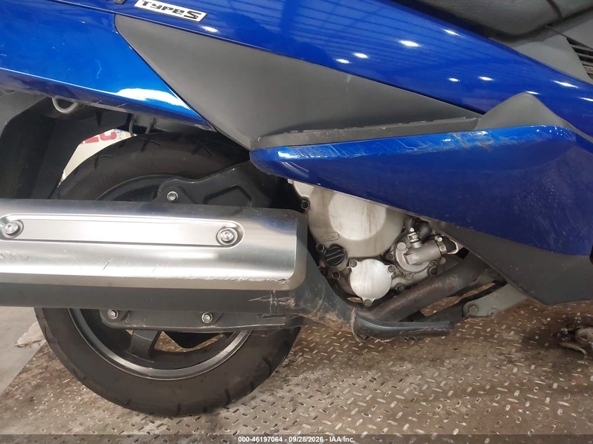 SUZUKI AN400 2006