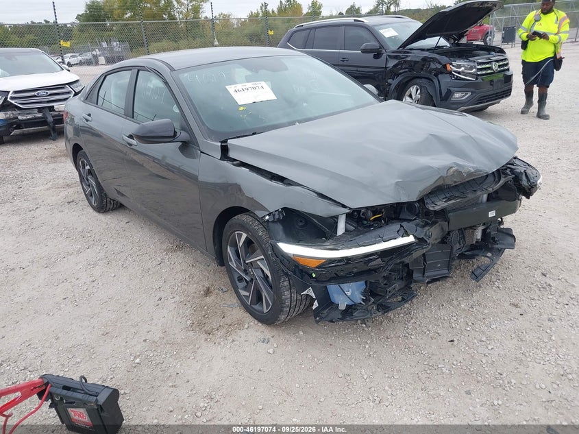Vin: kmhlm4dj0su144215, lot: 46696958, hyundai elantra hybrid sel sport 2025 img_1