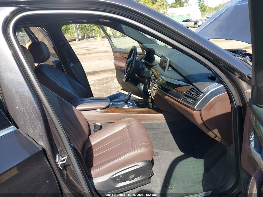 BMW X5 - zdjęcie 5