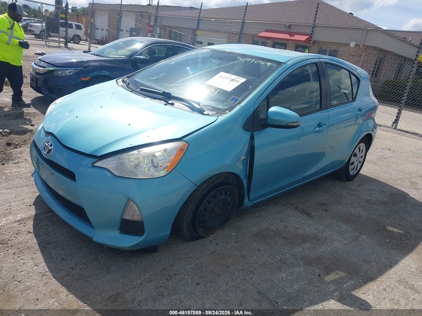 Vin: jtdkdtb37c1015566, lot: 46696973, toyota prius c two 20122