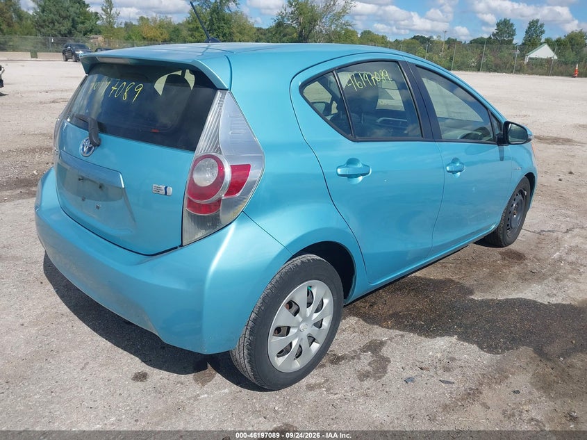 Vin: jtdkdtb37c1015566, lot: 46696973, toyota prius c two 20124