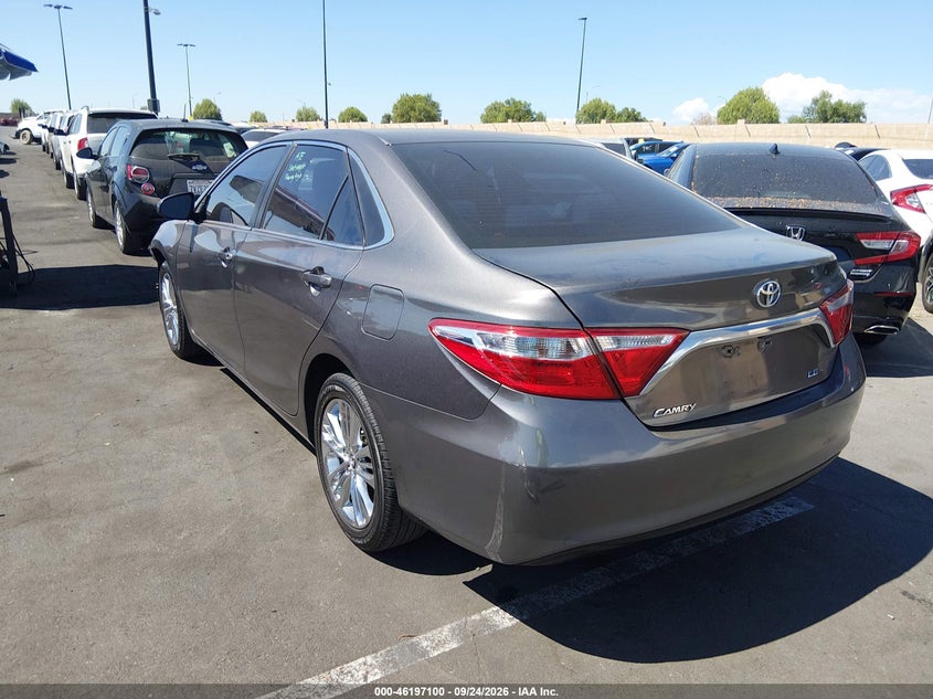 Фото 15 - TOYOTA CAMRY