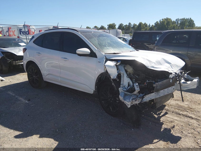 2023 Ford Escape ST-Line Elite