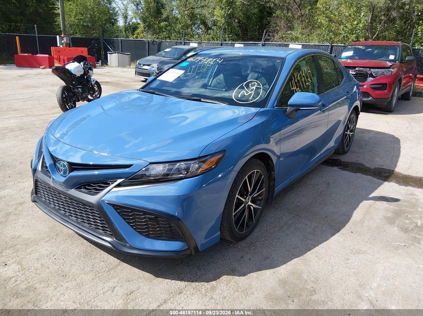 Vin: 4t1g31ak5ru068761, lot: 46696998, toyota camry hybrid se 20242