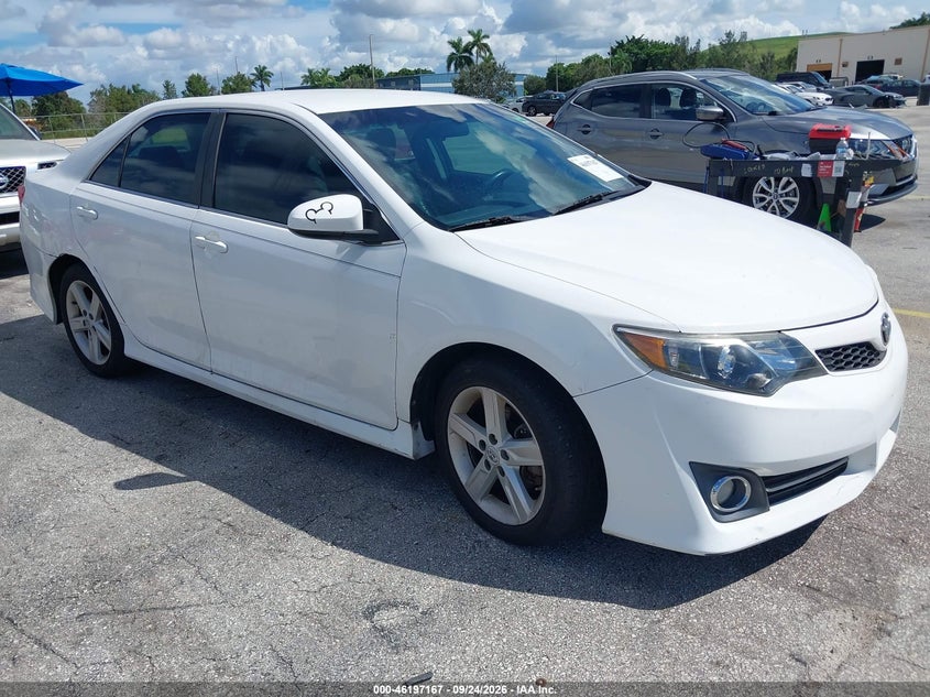 Vin: 4t1bf1fk6cu161533, lot: 46697051, toyota camry se 2012 img_1