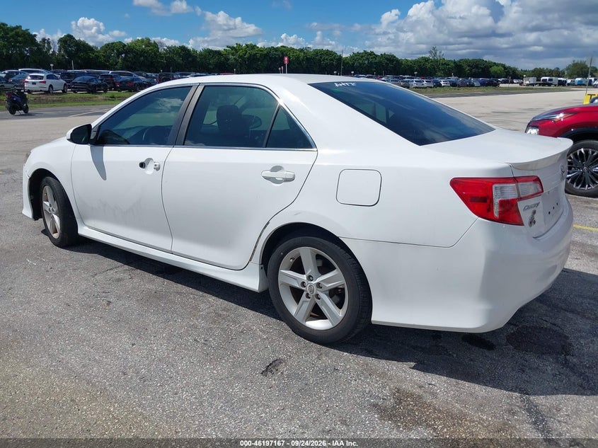 Vin: 4t1bf1fk6cu161533, lot: 46697051, toyota camry se 20123
