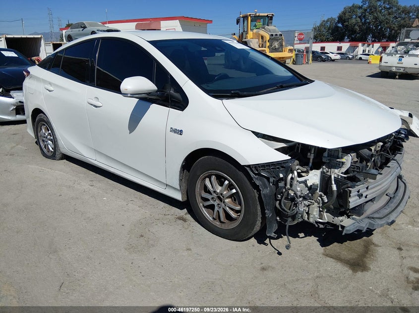 Vin: jtdkarfp5h3054080, lot: 46697134, toyota prius prime premium 2017 img_1