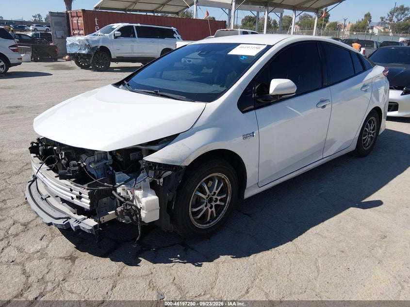 Vin: jtdkarfp5h3054080, lot: 46697134, toyota prius prime premium 20172