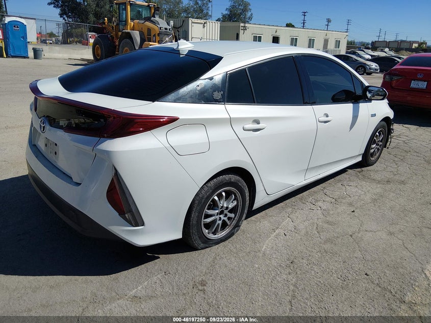 Vin: jtdkarfp5h3054080, lot: 46697134, toyota prius prime premium 20174