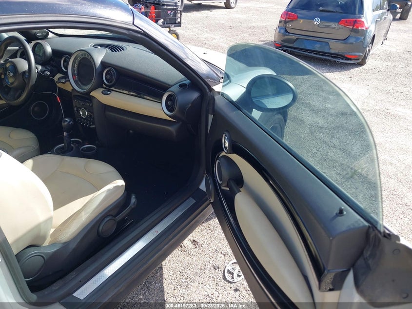 MINI COUPE 2015 VIN WMWSX3C59FT773163
