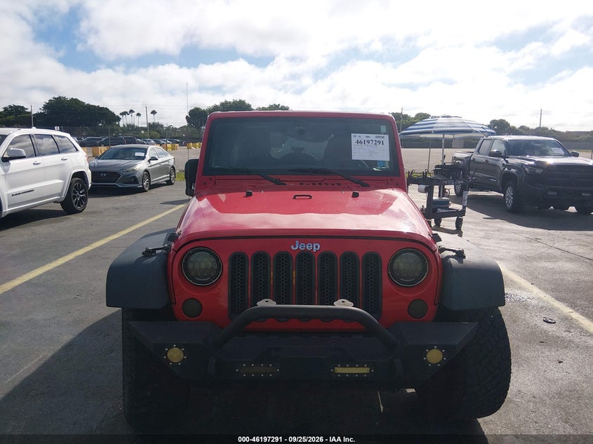 2017 JEEP WRANGLER UNLIMITED SPORT 4X4 · Фото 12