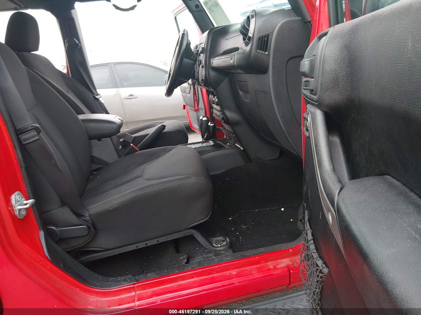 2017 JEEP WRANGLER UNLIMITED SPORT 4X4 · Фото 5