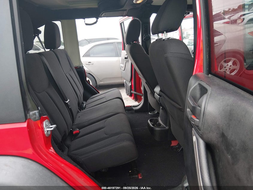 2017 JEEP WRANGLER UNLIMITED SPORT 4X4 · Фото 8