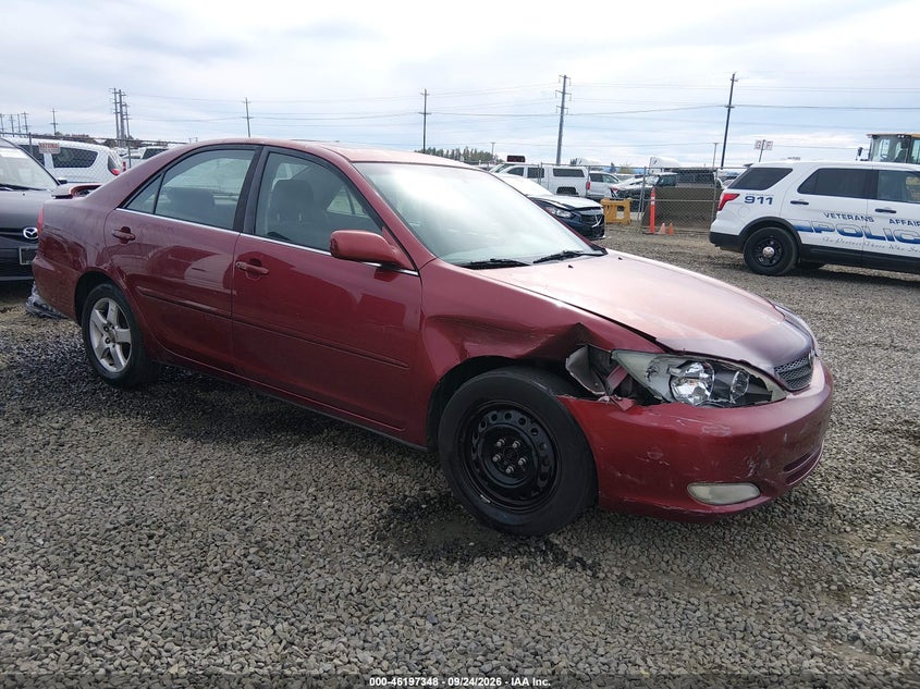 2004 TOYOTA CAMRY SE