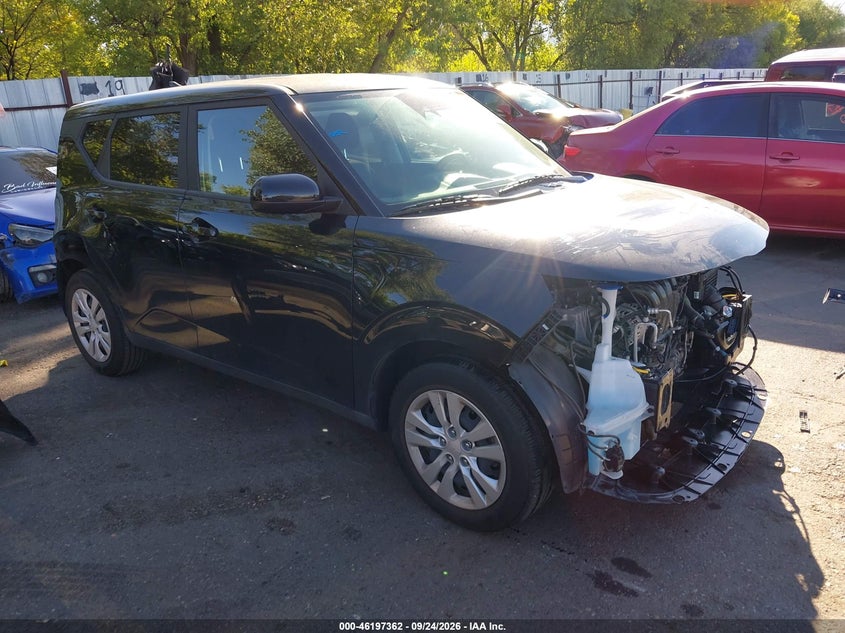 Vin: kndj23au9p7866542, lot: 46697246, kia soul lx 2023 img_1