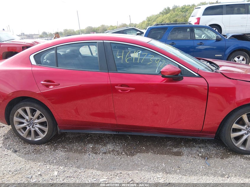 MAZDA MAZDA3 - zdjęcie 13