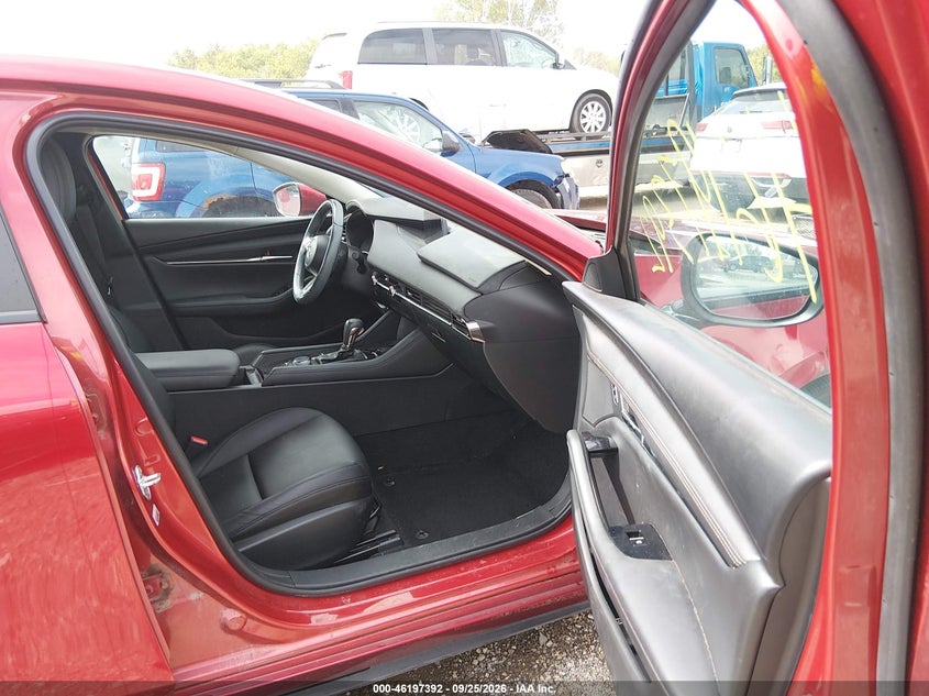 MAZDA MAZDA3 - zdjęcie 5
