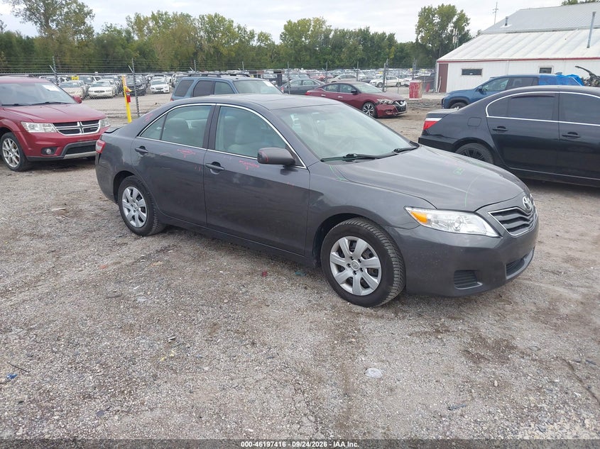2011 Toyota Camry LE