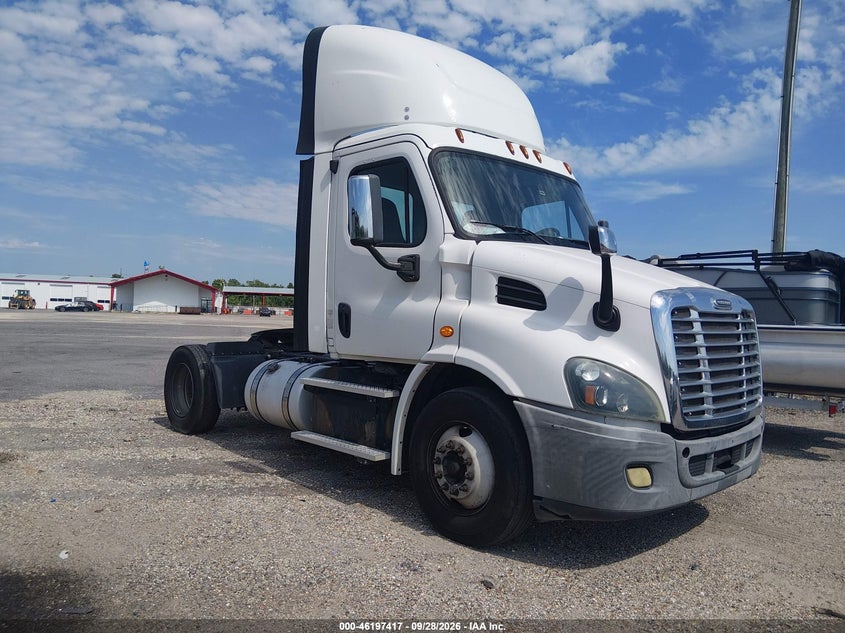 2017 FREIGHTLINER CASCADIA 113