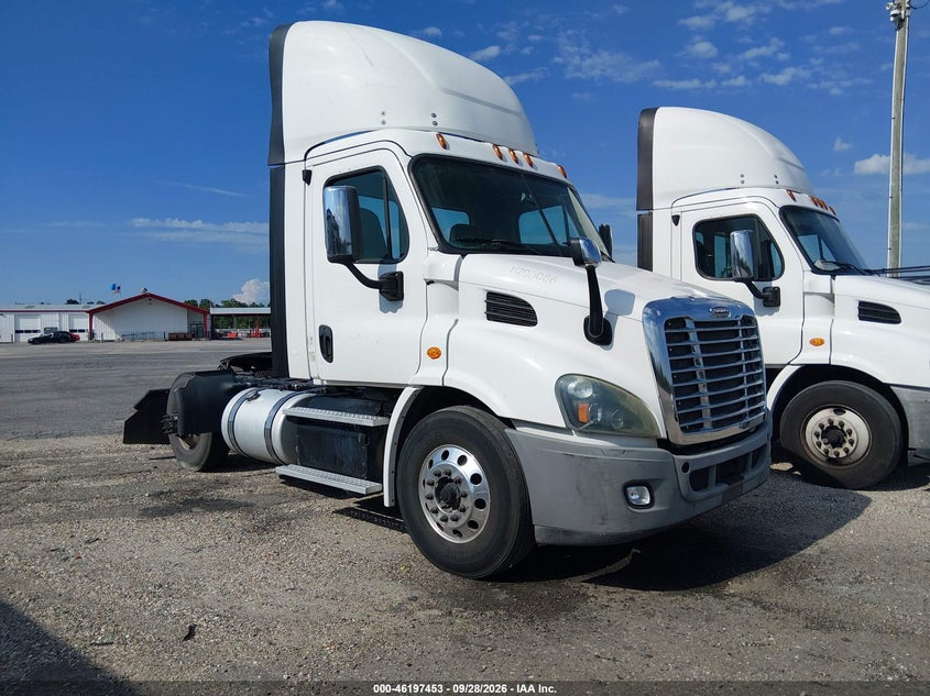 2017 FREIGHTLINER CASCADIA 113
