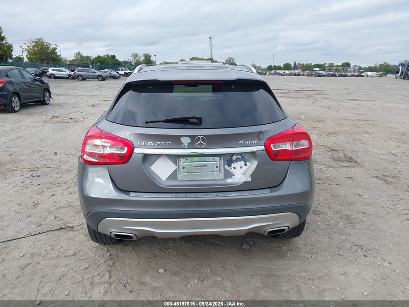 MERCEDES-BENZ GLA 250 - zdjęcie 16