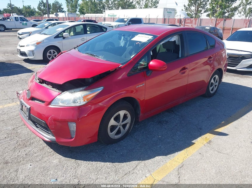 2014 Toyota Prius Two, Right Front, IAAI, VIN JTDKN3DU9E1790764 — photo 2
