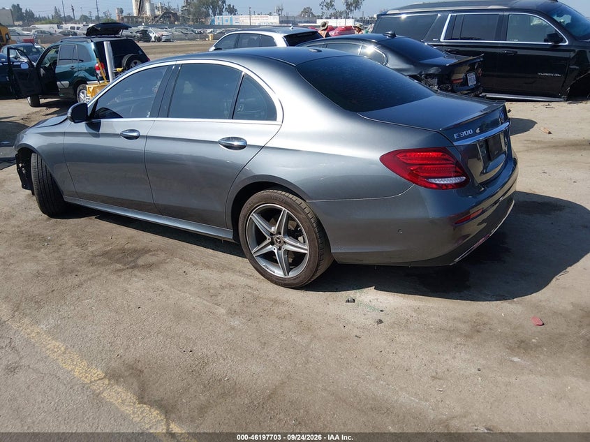 Vin: wddzf4jb1jat68265, lot: 46697587, mercedes-benz e 300 20183