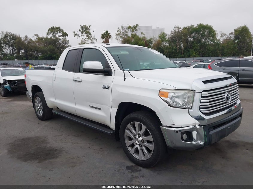 2015 TOYOTA TUNDRA auction photo 1