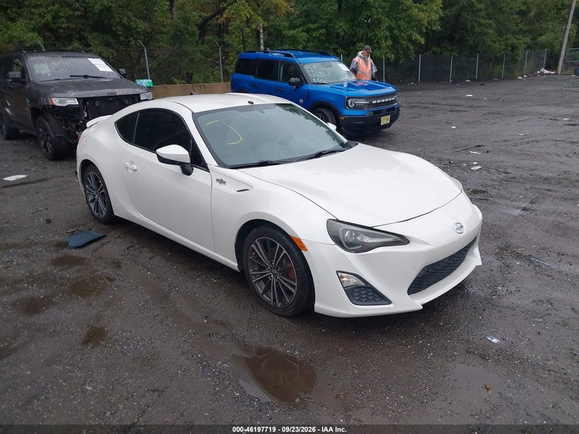Vin: jf1znaa15d2717709, lot: 46697603, scion fr-s 2013 img_1