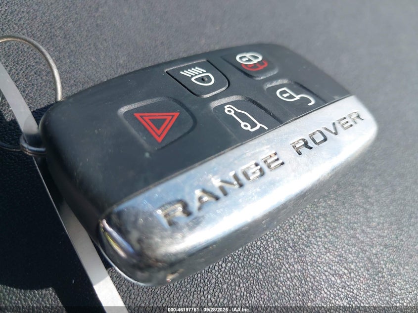 LAND ROVER RANGE ROVER EVOQUE - zdjęcie 11