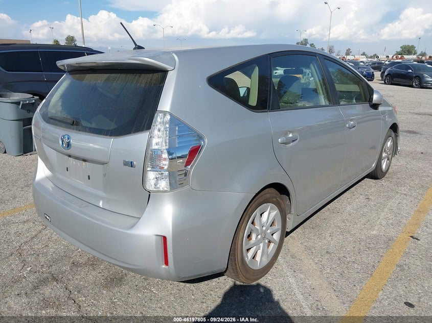 Vin: jtdzn3eu2c3166013, lot: 46697689, toyota prius v two 20124