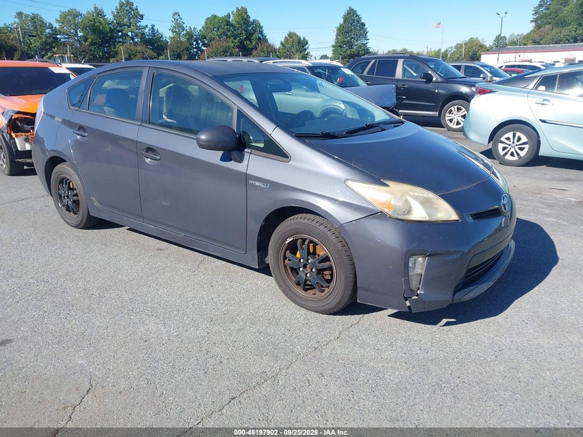 Vin: jtdkn3duxc5451436, lot: 46697786, toyota prius two 2012 img_1