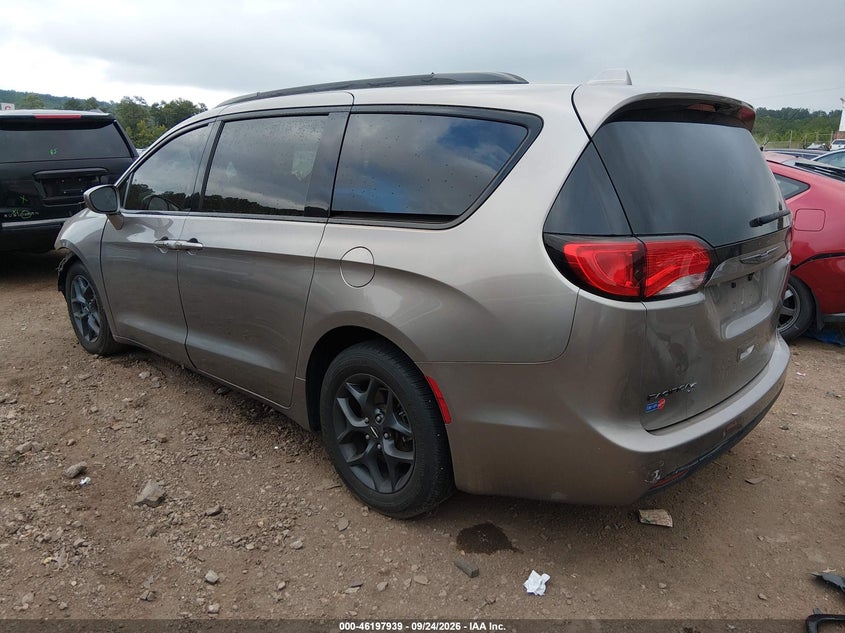 Vin: 2c4rc1bg0jr158747, lot: 46697823, chrysler pacifica touring l 20183